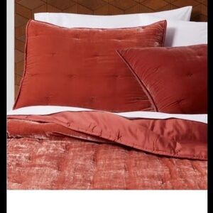 Rare Opalhouse Velvet Tufted Stitch Burnt Bronze pillow Shams (2)